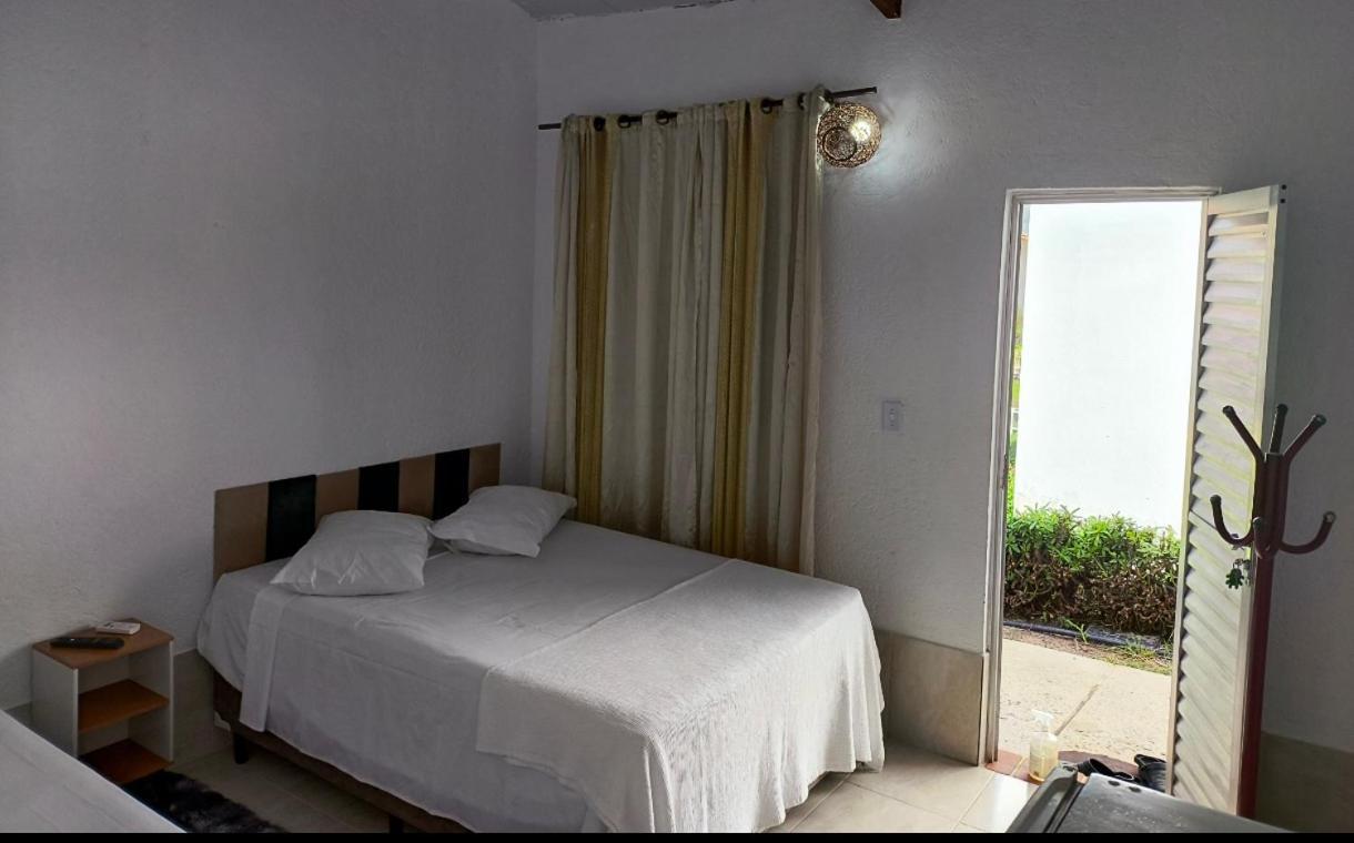Casa de hóspedes Residencial Girassol Outeiro Porto Seguro